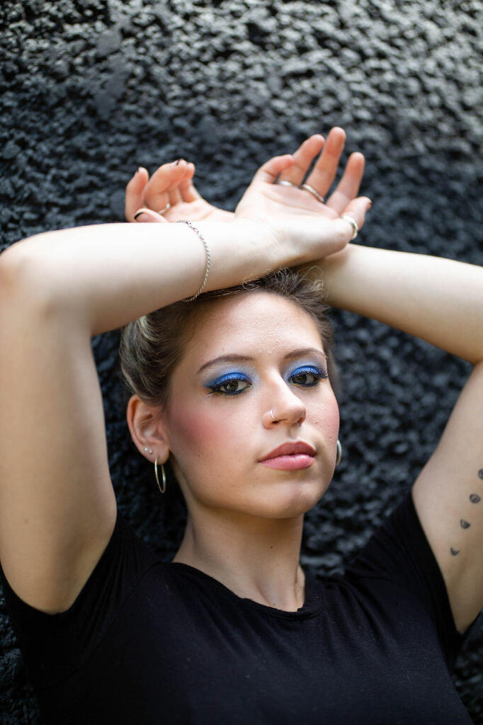 Darcie Rochon, Multi-Media Make-up Artist Licenses Hairstylist
